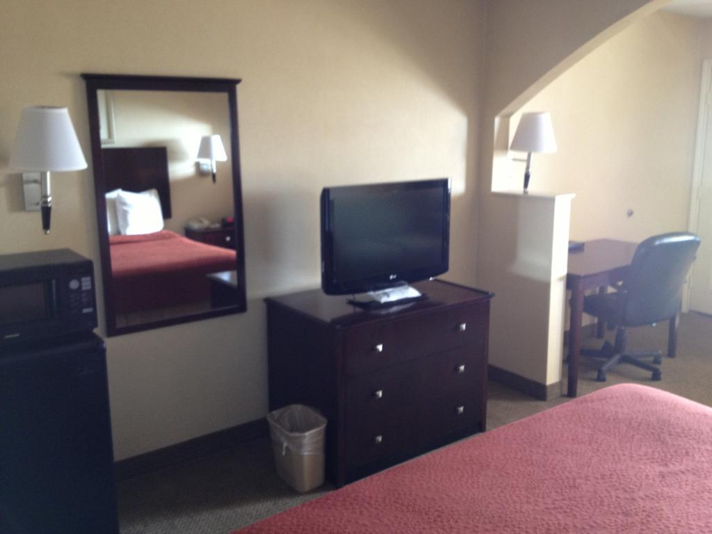 Quality Inn Carthage Quarto foto