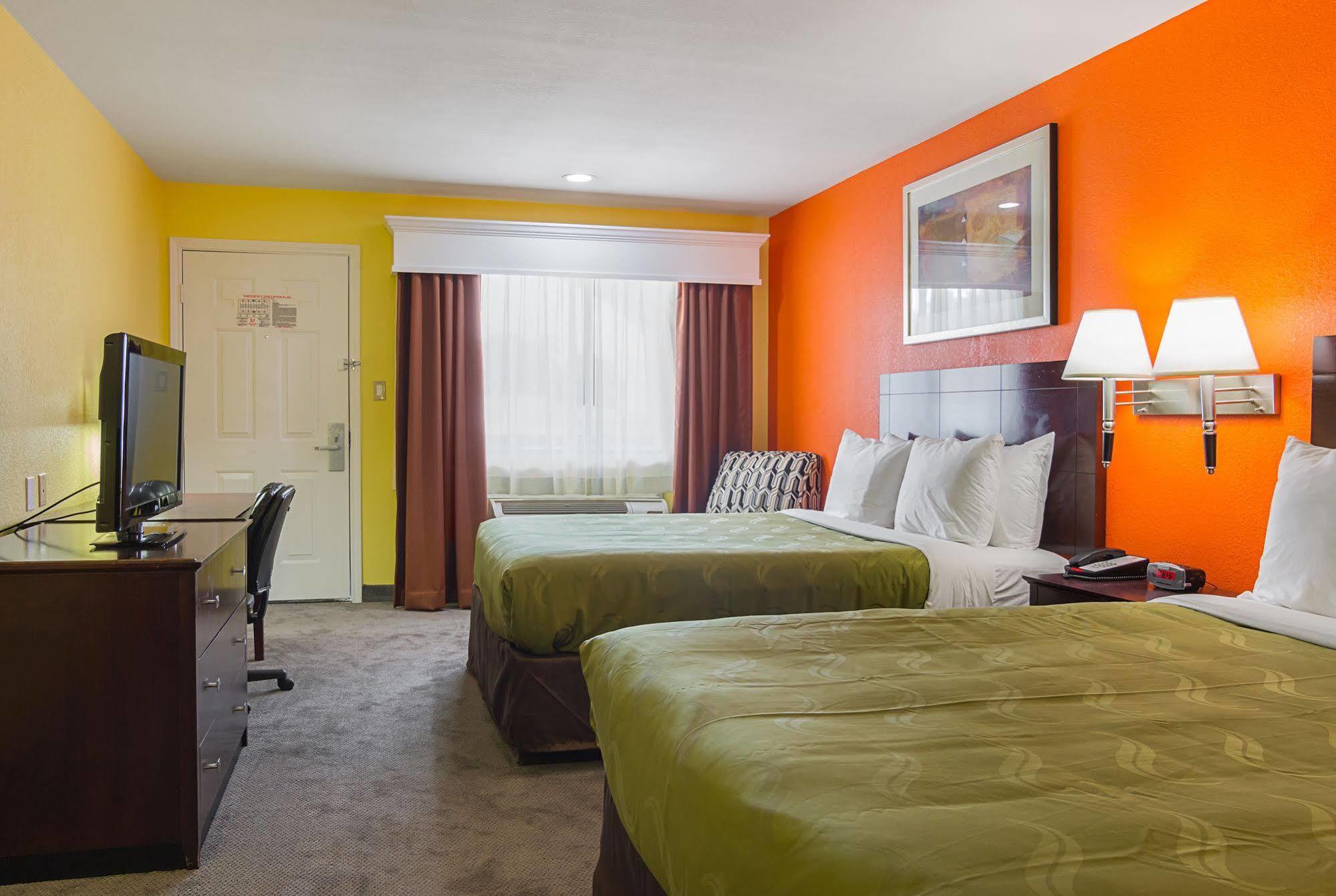 Quality Inn Carthage Exterior foto